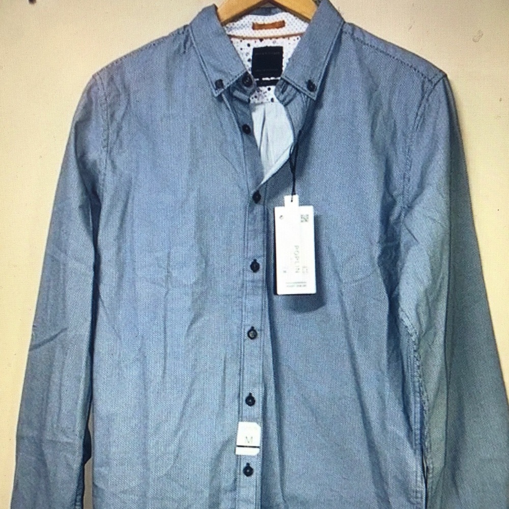 Denim & Flower Light Blue Casual Button-Down Shirt